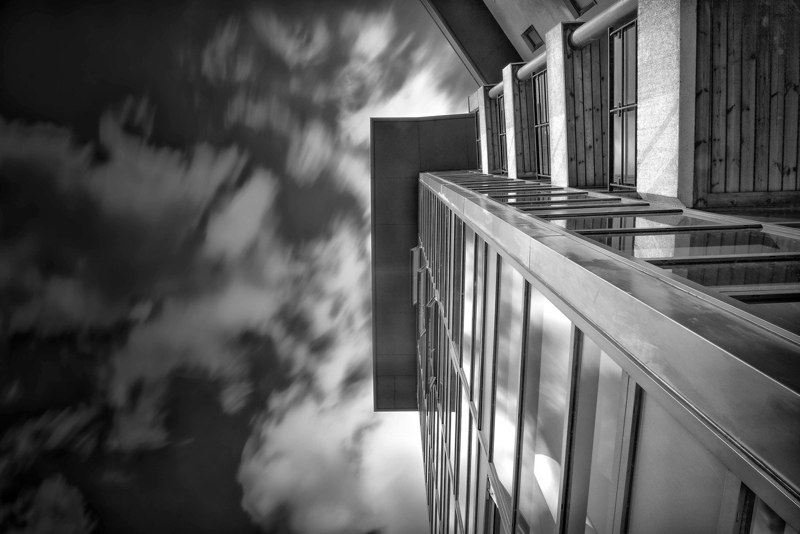  Tom Bradley - Sky High 