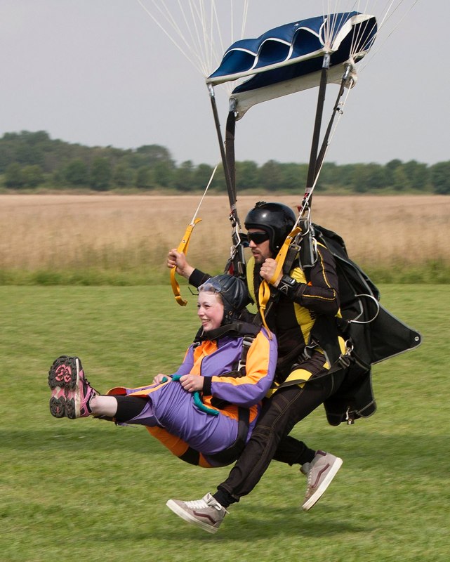  Gordon Olley - Happy Landings 