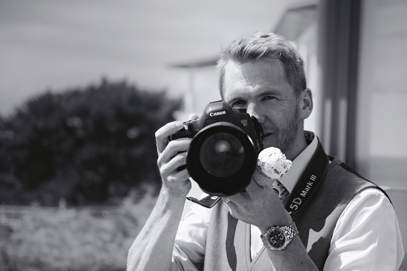  Tom Bradley - My Passion, My Happiness 